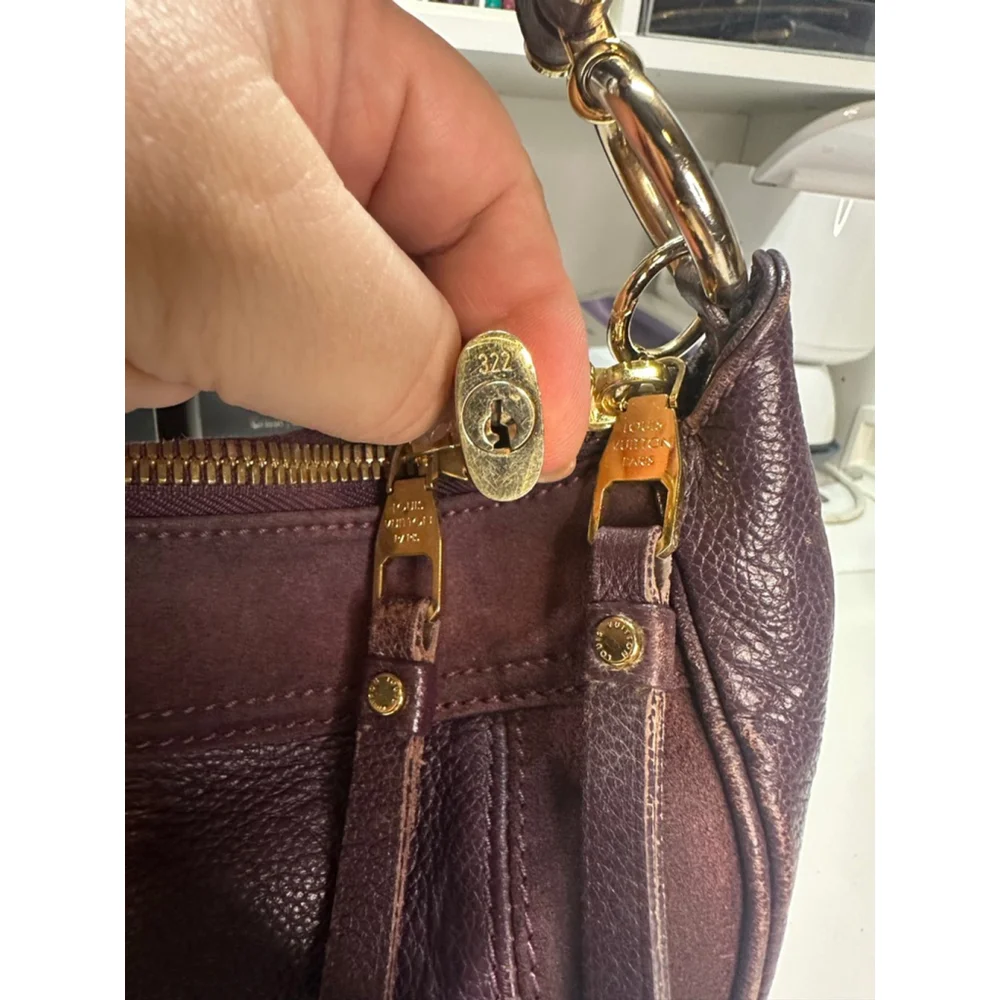 Women's Louis Vuitton Purple Leather Audacieuse EnprienteSuede Hobo Bag One Size - Picture 4 of 16